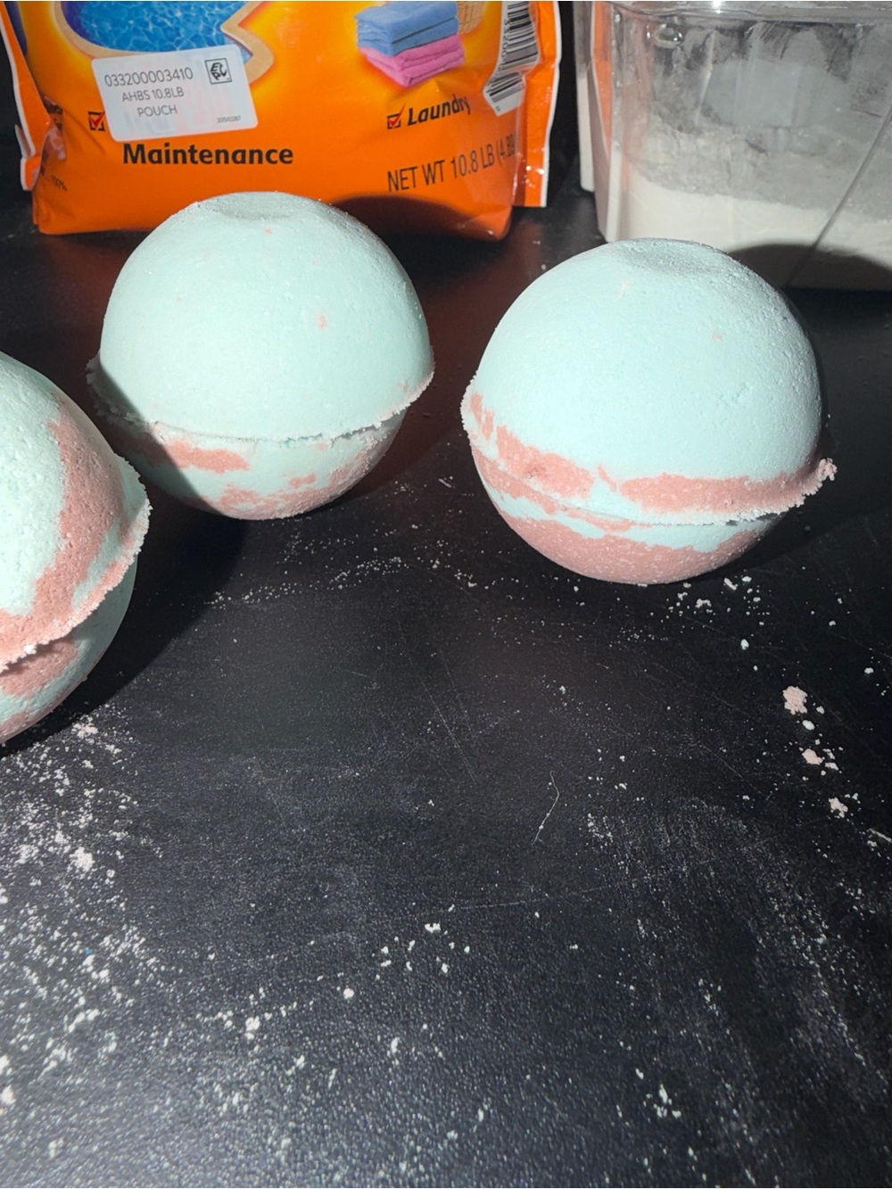 Muddy swamp bathbomb